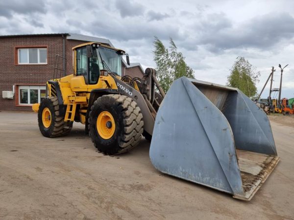 Volvo L 180 F - Image 10