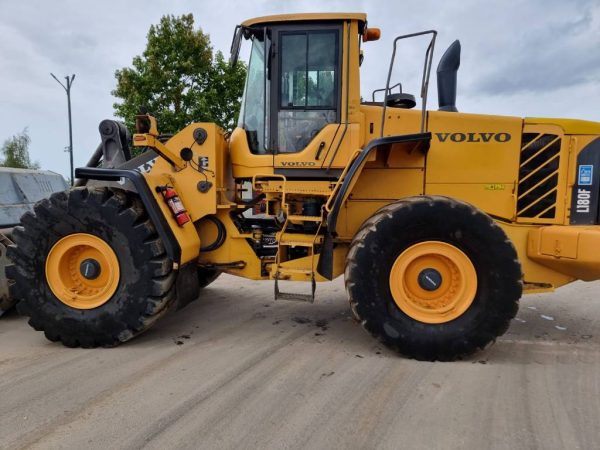 Volvo L 180 F - Image 8
