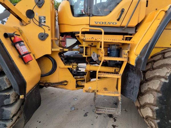 Volvo L 180 F - Image 15