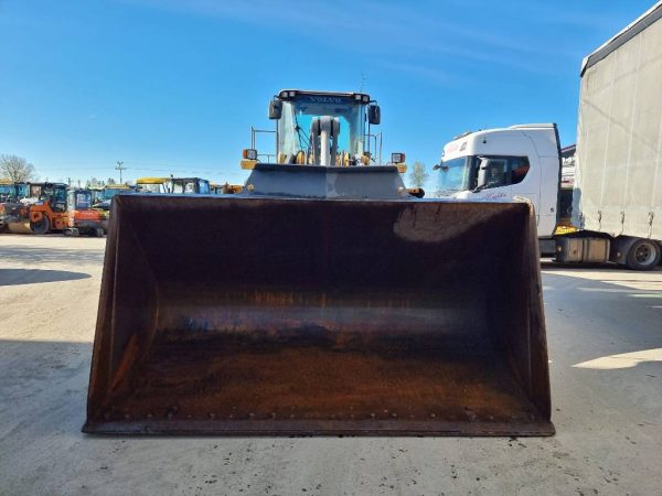 Volvo L 180 G - Image 13