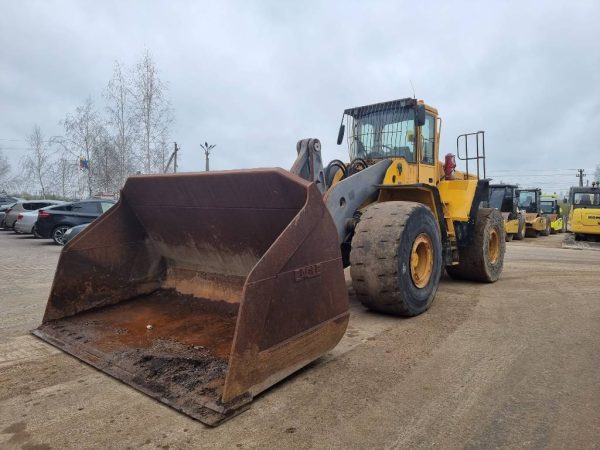 Volvo L 220 E - Image 6