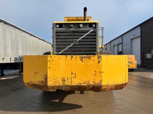 Volvo L 330 E - Image 14