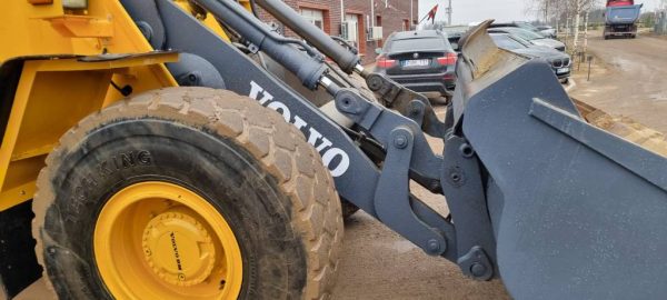 Volvo L 90 B - Image 12
