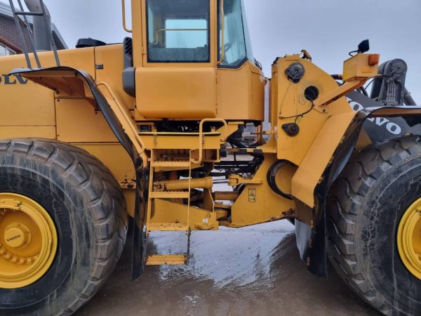 Volvo L180 E - Image 9