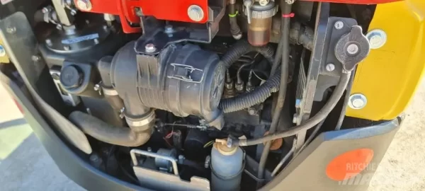 Yanmar SV 16 - Image 13